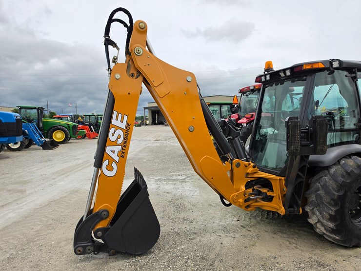 2017-case-590sn-image-9