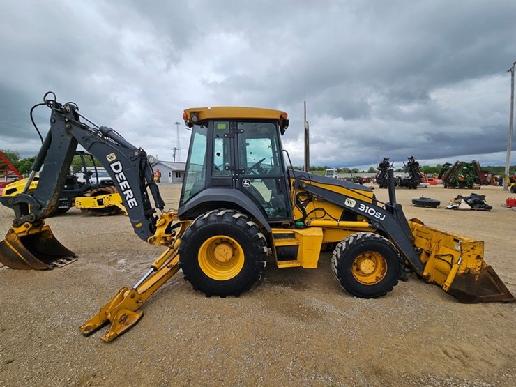 deere-310sj-image-6