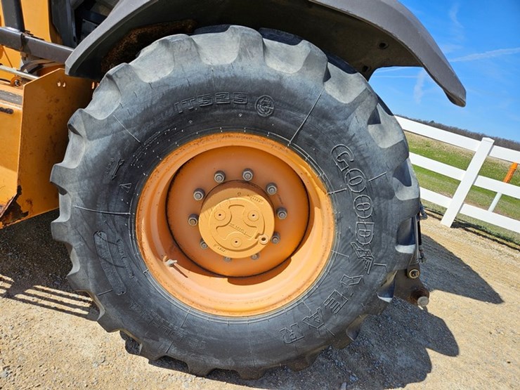 #5075-•-case-mxt-tractor-image-44
