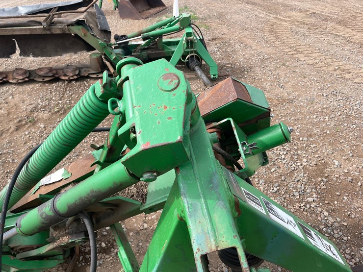 john-deere-275-image-8