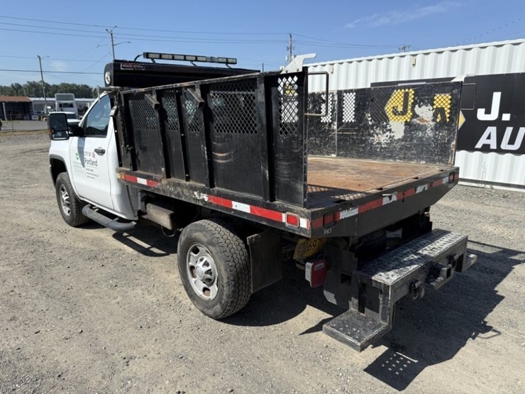 2016-gmc-sierra-2500-image-6