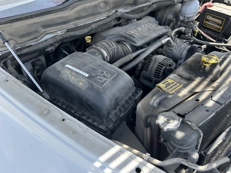 2006-dodge-ram-2500-image-35