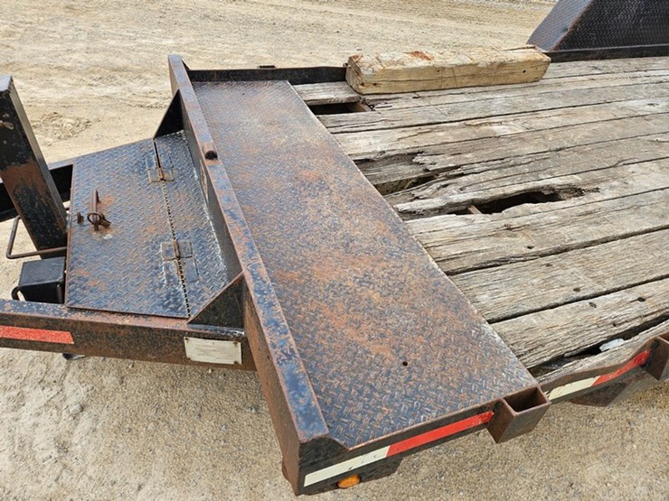 #5066-•-millennium-81"-x-18'-tandem-axle-trailer-image-13