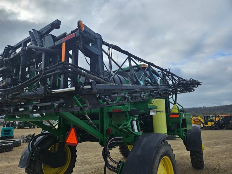 john-deere-4700-image-19