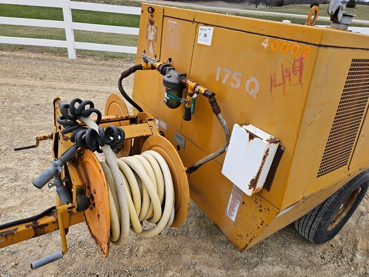 #5070-•-sullair-175q-air-compressor-image-16