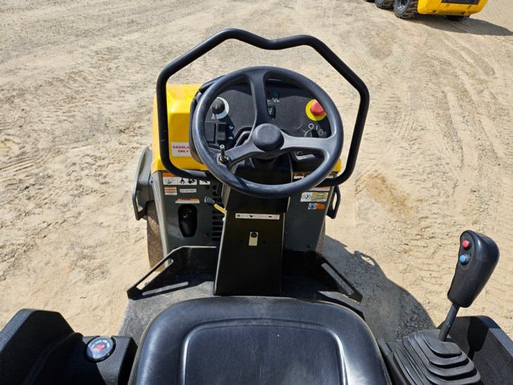 2021-wacker-neuson-rd12a-image-33
