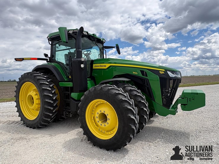 2021-john-deere-8r-340-image-3