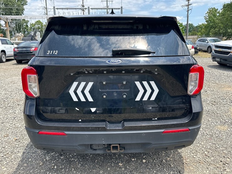 #41-•-2020-ford-interceptor-suv-image-5
