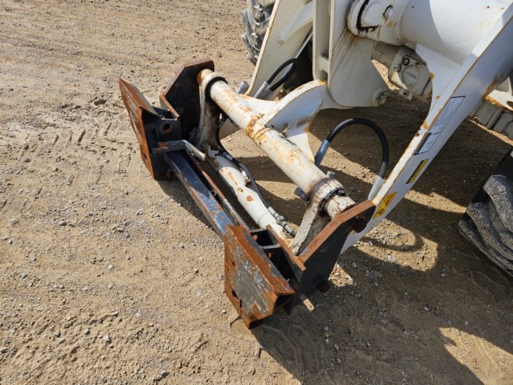takeuchi-tw65-image-9