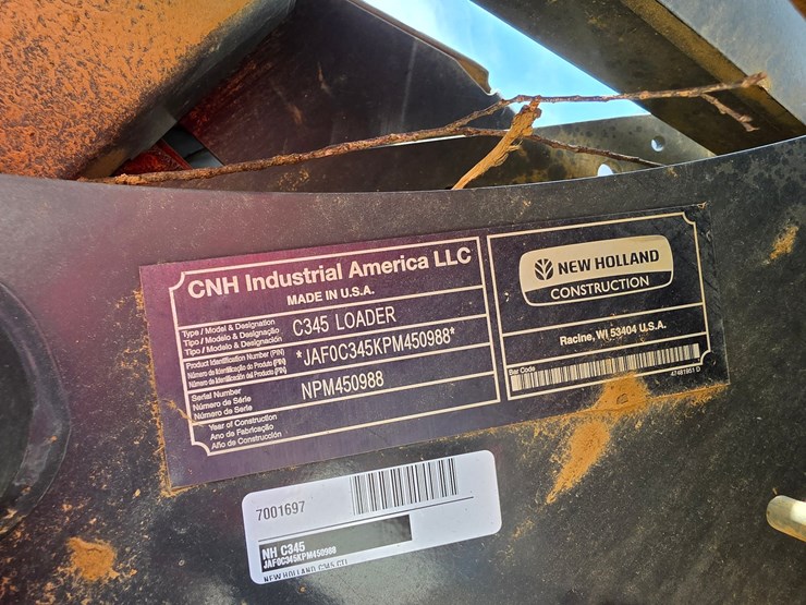 2023-new-holland-c345-image-21