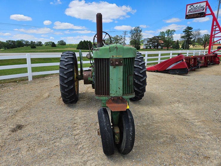 john-deere-70-image-8