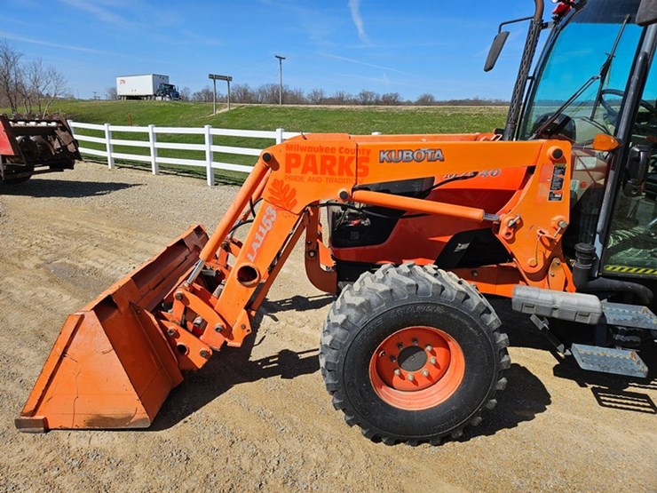 kubota-m7040-image-12