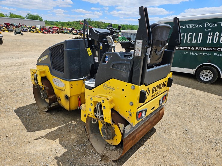 bomag-bw120-image-3