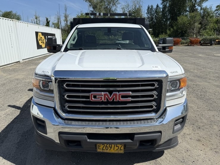 2016-gmc-sierra-2500-image-8