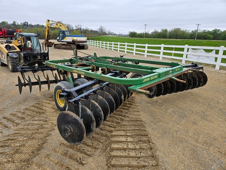 john-deere-215-image-3
