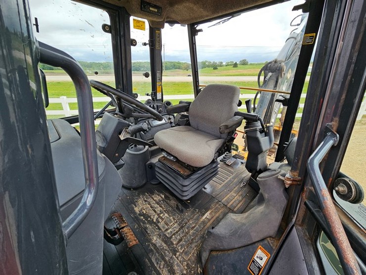 deere-310sj-image-30