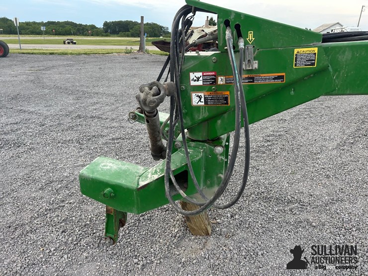 2006-john-deere-946-image-11