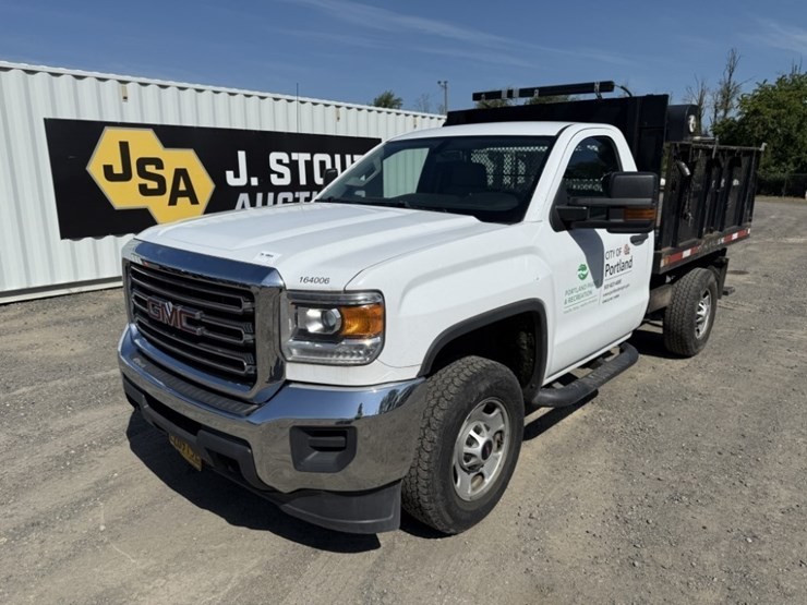 2016-gmc-sierra-2500-image-1