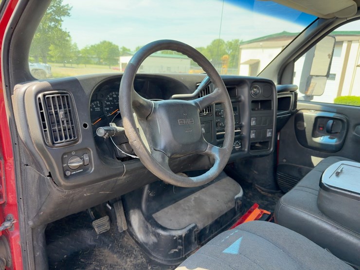2003-gmc-c4500-s/a-flatbed-truck-image-18
