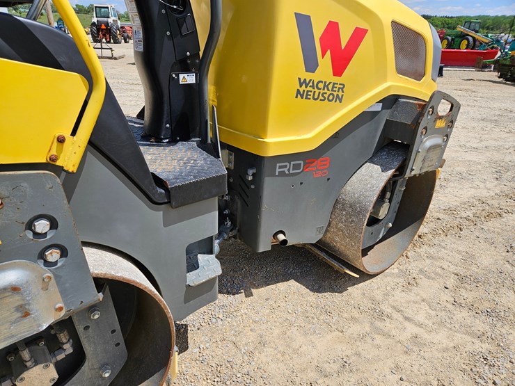 2017-wacker-neuson-rd28-120-image-16