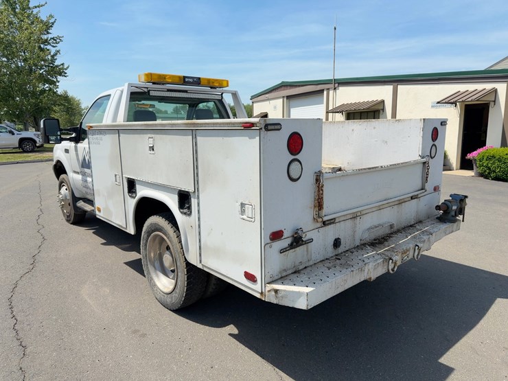 2002-ford-f450-xl-image-3