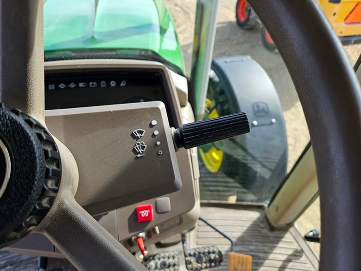 john-deere-6430-image-25