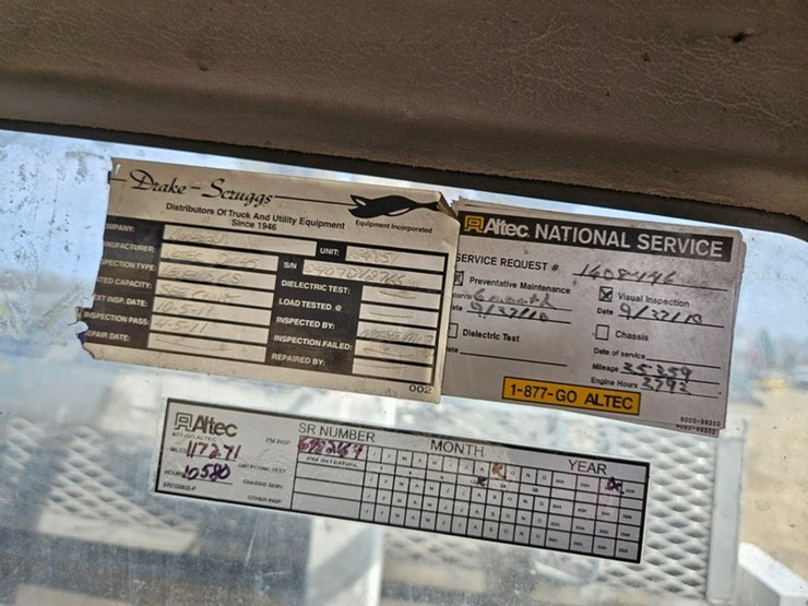 #5076-•-2007-freightliner-m2-tandem-axle-crane-truck-image-102