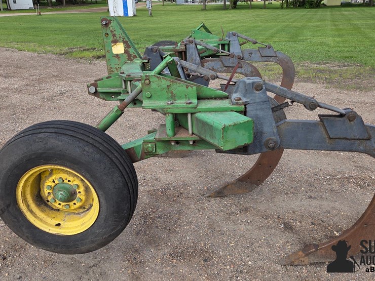 john-deere-910-image-8