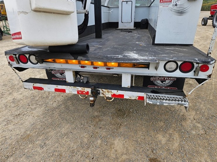 2008-ford-f550-image-26