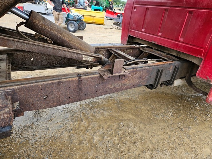 ford-600-image-25