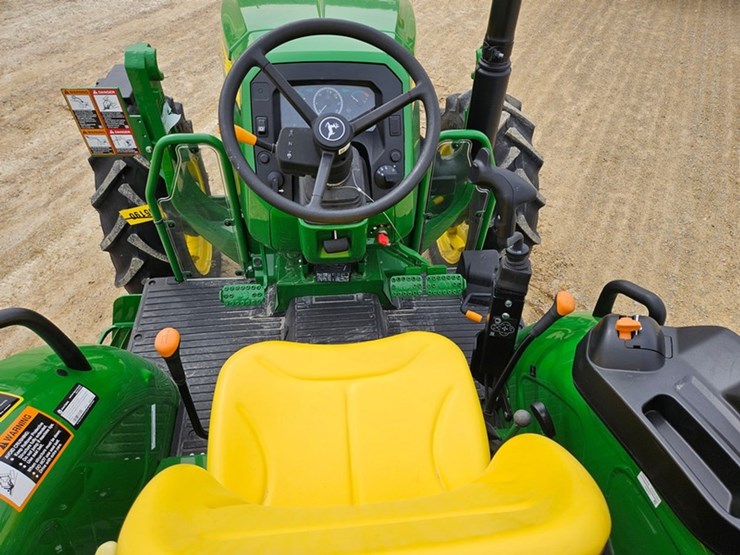 2024-john-deere-5067e-image-20