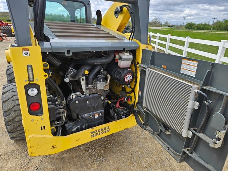 2019-wacker-neuson-sw28-image-15
