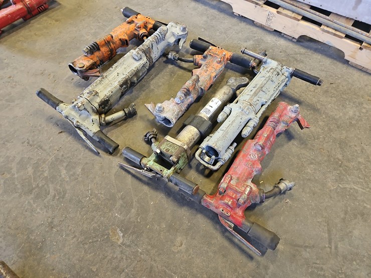 quantity-of-pneumatic-jack-hammers-image-1