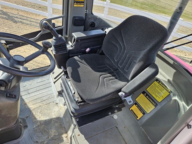 takeuchi-tw65-image-34