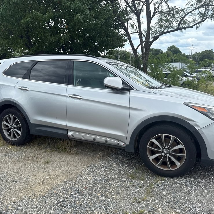 #17 • 2017 HYUNDIA SANTE FE