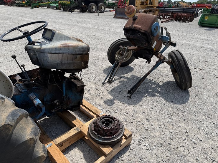 ford-4600-image-13