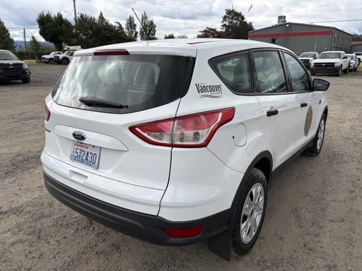 2015-ford-escape-image-4