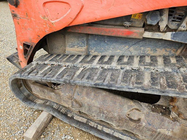 kubota-svl95-2s-image-25