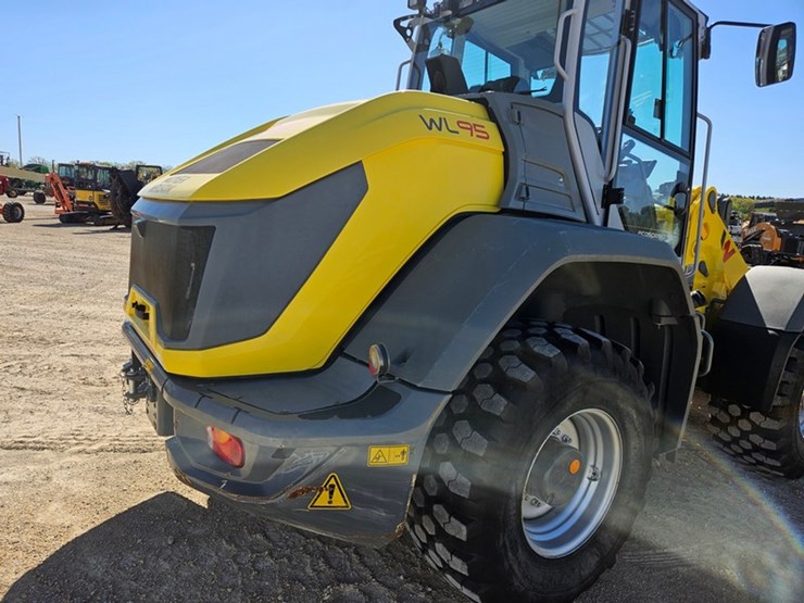 2020-wacker-neuson-wl95-image-48