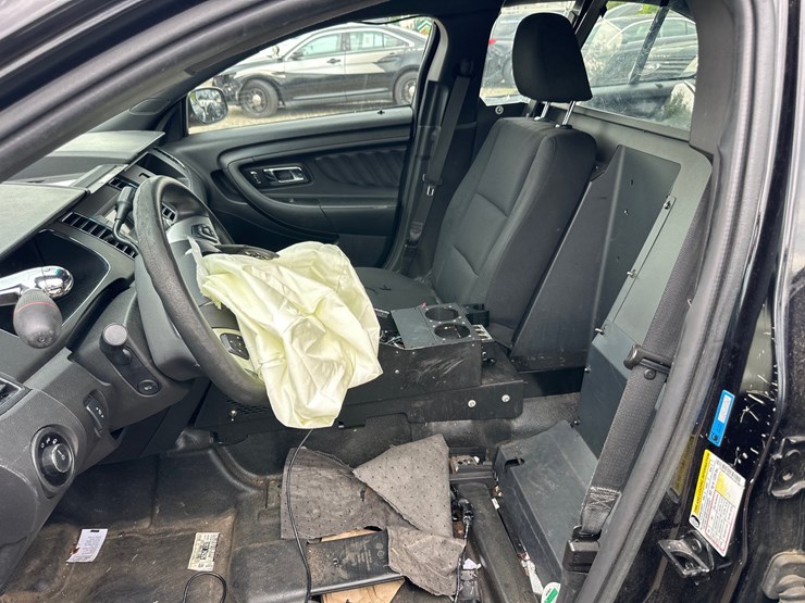 #30-•-2019-ford-interceptor-image-23