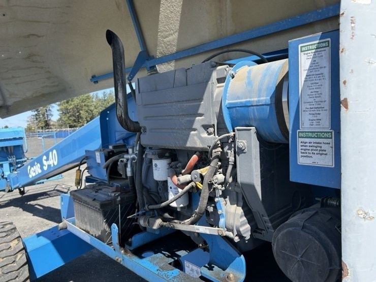 2013-genie-s40-image-22