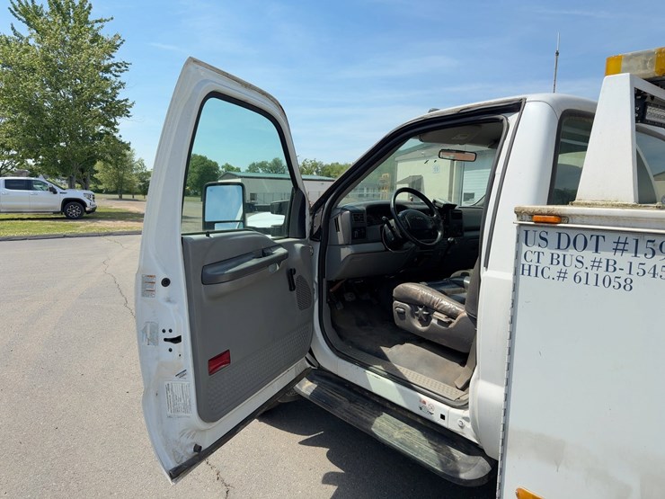 2002-ford-f450-xl-image-20