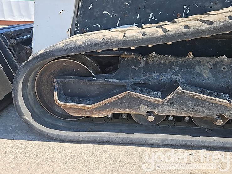 2018-bobcat-t750-image-19