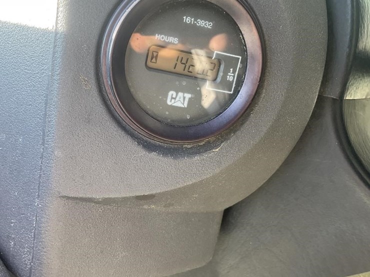2001-caterpillar-914g-image-13