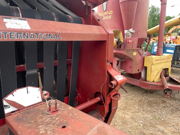 case-ih-8440-image-13