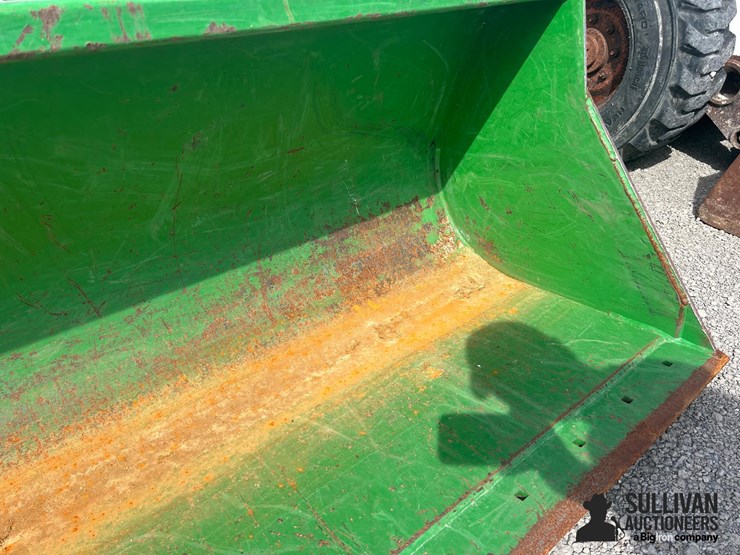 2017-john-deere-h-image-14