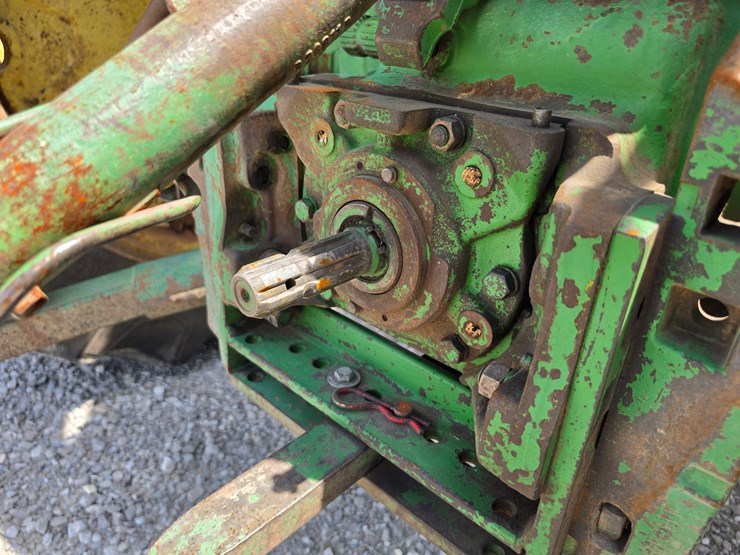 1967-john-deere-2510-image-12