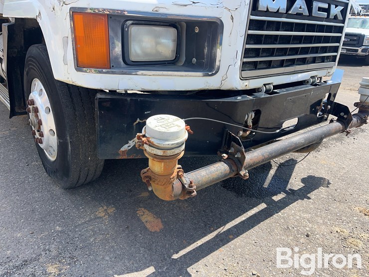 1994-mack-ch613-image-19