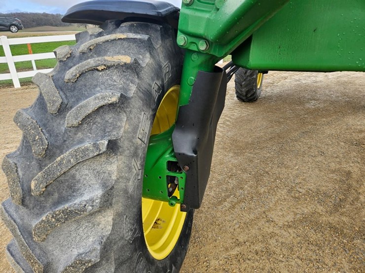 john-deere-4700-image-62