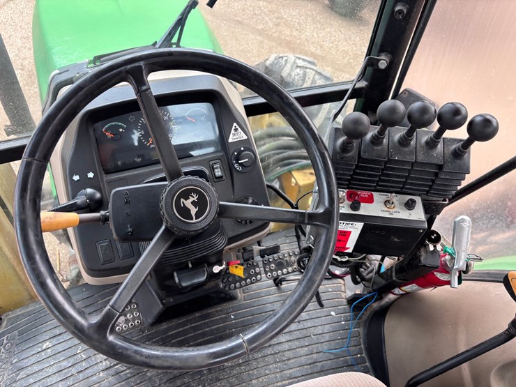 john-deere-5425-image-9